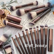 Drip Sister Brush Selection Concealer Detail Eyeshadow Blush Eyebrow Powder Brightening Lip Pen Eye