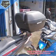 Shad SH42 Motorcycle Box Package Plus SH42 Backrest | SH 42 Touring Box fits 2 Helmets, Raincoats, L