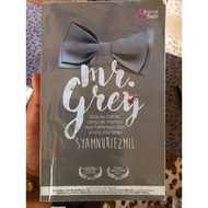 NOVEL MR. GREY (PRELOVED)