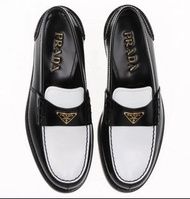 PRADA 全新黑白樂福鞋