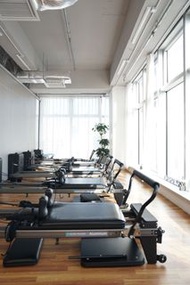pilates reformer