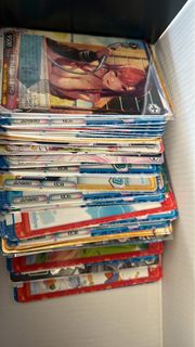 出 hololive 閃卡 同 白卡 超過300張