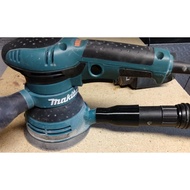 Makita BO5041 sander to 1.25" hose adapter