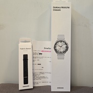 7折不議 Samsung 原封 Galaxy 不銹鋼 Watch6 Classic 銀色 47mm 旋轉式錶圈 eSIM (唔駛帶手機都可以打電話、傳訊息、仲聽埋串流音樂)，三星 保用到 2月21日 Watch 6 LTE 智能手錶，加送空氣感織布錶帶 $388，只限沙田站交收 / SF寄付。