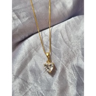 10k Gold Ladies Necklace