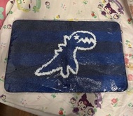 全新Agnes b / Sports b 恐龍Dino地氈