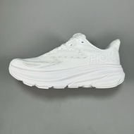 Hoka One One Clifton 9