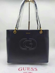 GUESS Womens Shoulder Bag Shoulder Strap Tote Bag Zipper Shoulder Bag