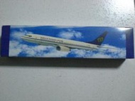 華信航空 Mandarin Airlines B737-800 1:130