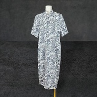 二手 灰藍白 印花 織紋 略亮面 輕薄 古董訂製 短袖 旗袍 PF721