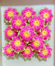ดอกไม้โปรยทาน สีชมพูเกสรเหลือง งานตัวเปล่าแพคละ 20 ดอก