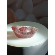 Jua 35 Natural strawberry crystal yuan bao.元寶