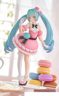 JP Hatsune Miku Exceed Creative Figure Sweet Sweets Macaron
