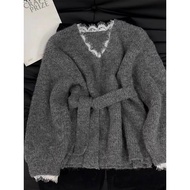 Korea Korea 2026 Hengzuo Super Beautiful Fashionable High-End V-Neck Sweater Knitwear Women's Clothi