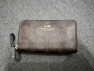 全新 Coach 卡片零錢包