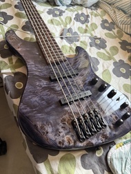Ibanez bass mdm 1605