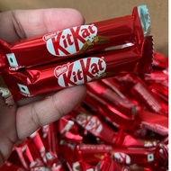 KITKAT 1F CHOCOLATE FROM NESTLE