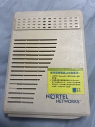 清屋減《網絡古董》絕版北電網絡 Nortel 1001M Modem 寬頻數據機（帶舊版香港寬頻標籤）