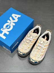 HOKA ONE ONE Mafate Three 2 米橙