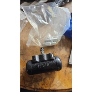 Lower Brake Cylinder toyota 7 8fd20-30 7fb/tcm c3 t3 fd20-30