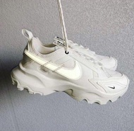 全新 Nike TC7900 cream white /奶油白 size 40