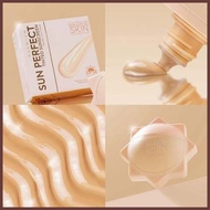 ∇ ∮∮ Hikari SUNPERFECT TINTED Sunscreen