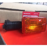 Honda win/cup 82 turn signals