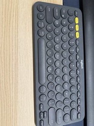 Logitech K380 藍牙鍵盤
