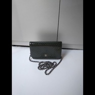 Chanel 銀鍊灰藍漆皮V格鍊帶小包 WOC