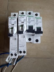 Schneider Merlin Gerin 斷路器