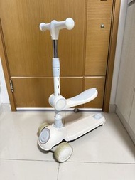 兒童滑板車
