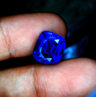 BATU PERMATA VIVID ROYAL BLUE SAPPHIRE ASLI CATAM TOP KRISTAL BERKELAS