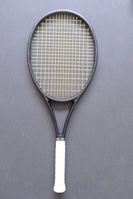 Wilson Pro staff 97  v14 Noir Grip2