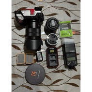 (Used like New) Sony A6400+ 18-105 f4 +kitlens + Yongnuo 50mm f1.8