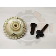 Robin EY20 Engine Governor Gear Assembly