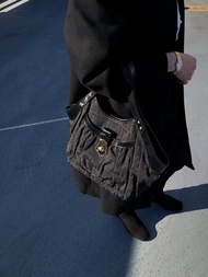 【日本直送 名牌中古包】FENDI 芬迪 帆布綴飾手提包 黑色 翻蓋釦飾 緹花圖案 復古 vintq