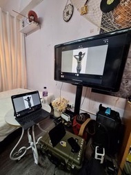 Phillips電視，38吋左右連台座