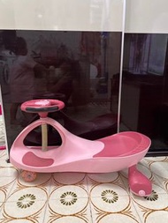 扭扭車