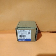 OMRON E5CSL- RTC TEMPERATURE CONTROLLER. 100 TO 240VAC
