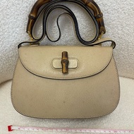 Gucci竹節包 中古款 米色荔枝皮 小號 22cm