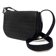 正品 FENDI 芬迪 肩背包 zucca FF 帆布 黑色 8BR320 二手 日本直送