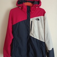 TNF Hyvent 3 tone size 90