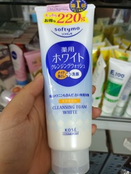 Sữa Rửa Mặt Kose Softymo White Cleansing Wash 220g