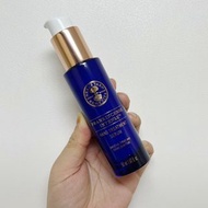 Neal’s Yard Remedies hand treatment serum