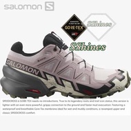 NEW💥 🇫🇷 SALOMON SPEEDCROSS 6 GTX 防水競賽山野跑鞋✅最新SPEEDCROSS第六代超輕量競賽山野跑鞋⭐️舒適輕量全地型設計✅GORE TEX持久防水⭐️透氣舒適✅顏色💥粉紫玫瑰色✅女子防水行山跑鞋✅三角形鞋粒前端改良⭐️減少沙泥黏附✅EnergyCell+中底⭐️重量極輕具備高韌性高彈躍力✅Sensifit™承托帶⭐️加強踝保護及穩定✅QUICKLACE專利索繩鞋帶✅門市交收⭐️信心保證✅原廠正貨⭐️質量保證#salomon 417436