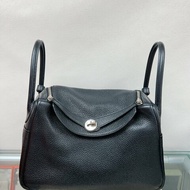 Hermes lindy 30 黑銀 框Q刻