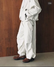 The clesste +phenix windstopper by gore tex labs city over pants(size 2)