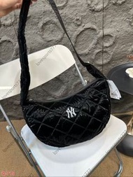 💯全新 MLB 女包女士雲朵包包斜挎包單肩包腋下包休閒時尚