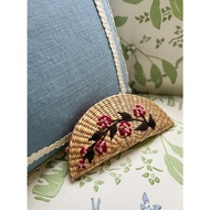 Ning wallet Clutch safe Straw Embroidery flower thread Water Hyacinth Water Hyacinth dining invitati