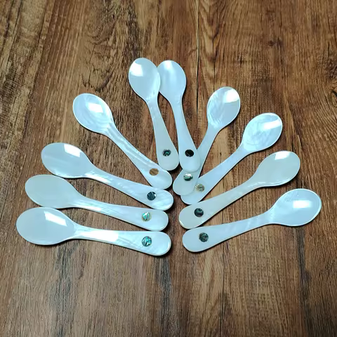 3 PCS Shell Caviar Spoons Mother of Pearl Caviar Spoons Round Handle for Caviar, Egg, Ice Cream, Cof